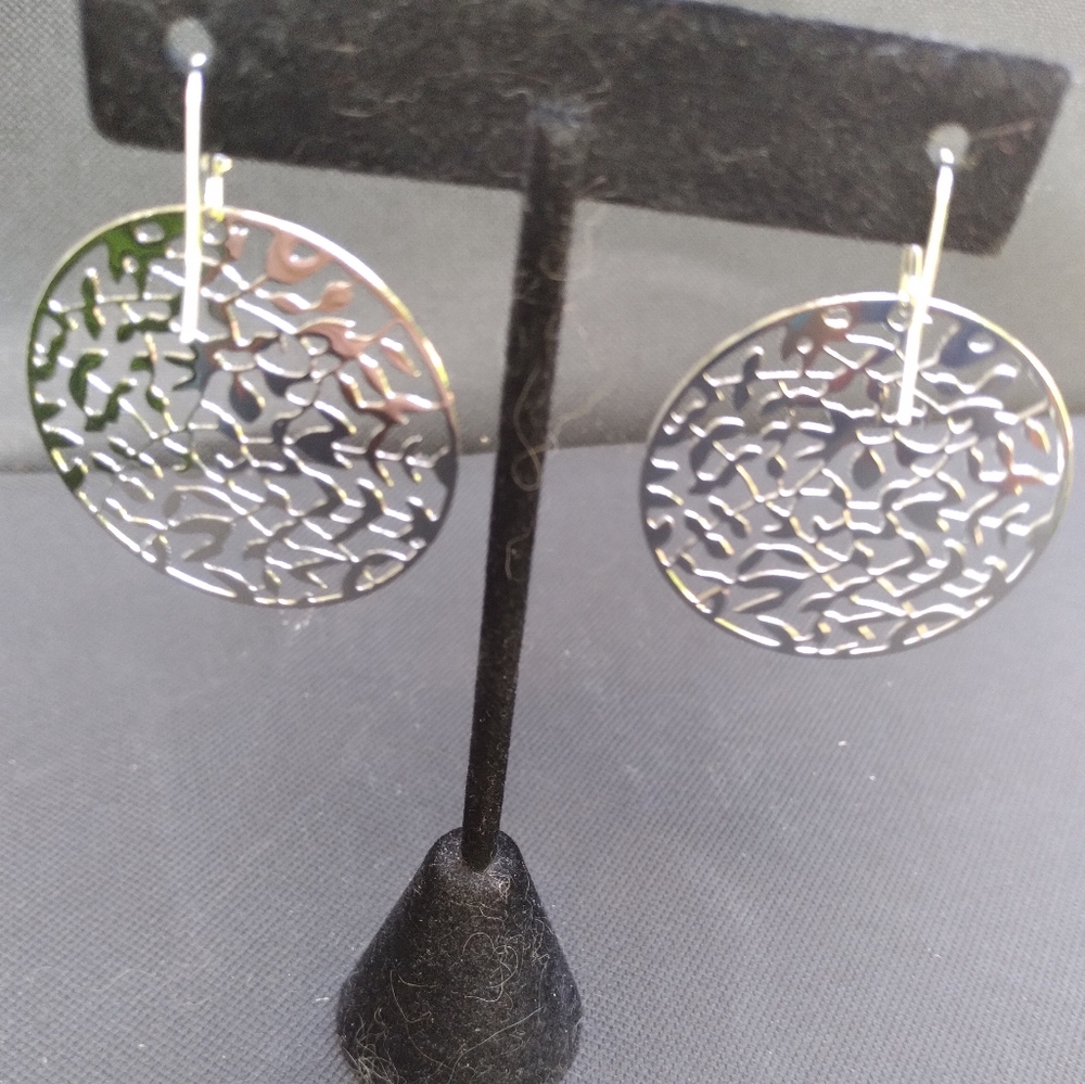 Boho Silvertonetone Fall Leaves Earrings Splendid 🍁 🍁 - Picture 4 of 10